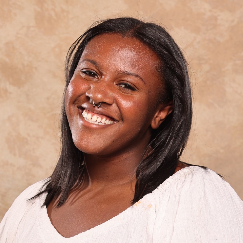 Headshot of Jenevieve Joseph